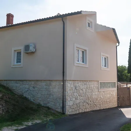 House Bany *